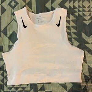 Nike Women's Aeroswift Crop Top